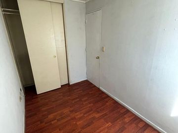 Departamento en Calle Arturo Prat, Metro Matta, Santiago.