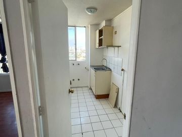 Departamento en Calle Arturo Prat, Metro Matta, Santiago.