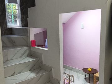 CASA EN AVENIDA CENTRAL ECATEPEC