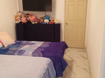 CASA EN AVENIDA CENTRAL ECATEPEC