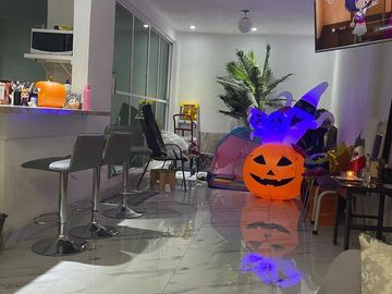 CASA EN AVENIDA CENTRAL ECATEPEC