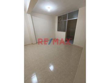 Casa En Venta En Cooperativa Tuman, Chiclayo, Lambayeque.(C.HUAMAN)