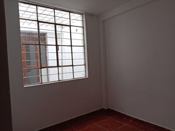 Venta Dpto en Esquina 1er Piso con Cochera San Isidro (lnunez)