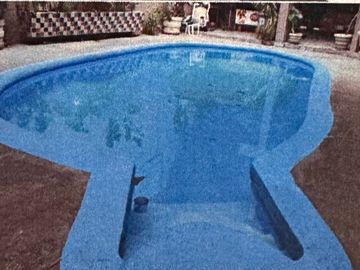 VENTA DE CASA CON ALBERCA, ASADOR Y SALON DE USOS MÚLTIPLES