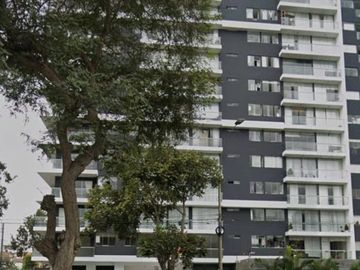 Venta de departamento con cochera limite con San Isidro