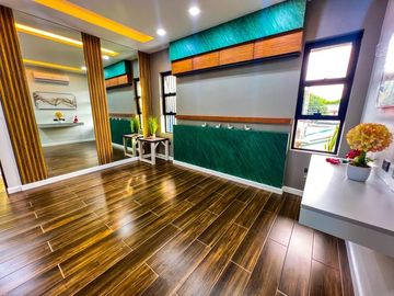 Brand New Semi-Furnished House and Lot for sale in BF Resort Village, Las Piñas City