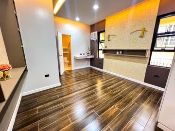 Brand New Semi-Furnished House and Lot for sale in BF Resort Village, Las Piñas City
