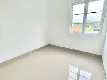 RUMAH DIJUAL BARU MURAH 2 LANTAI PONDOK BENDA PAMULANG KOTA TANGERANG SELATAN TANGSEL