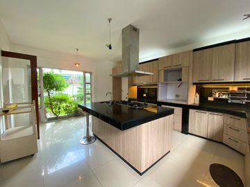For Sale: 2-Storey House and Lot in Tierra Pura Homes, Quezon City