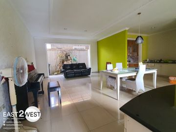 Dijual Rumah Cluster Himalaya Lippo Karawaci Tangerang Banten Area Nyaman & Strategis