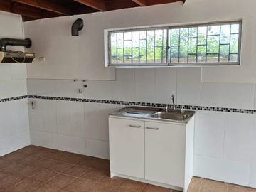 EN VENTA CASA EN SAN FERNANDO PASAJE LAS ORQUIDEAS 323