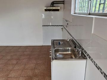 EN VENTA CASA EN SAN FERNANDO PASAJE LAS ORQUIDEAS 323