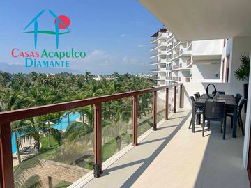Departamento en condominio de playa. Con terraza y vista a las áreas comunes