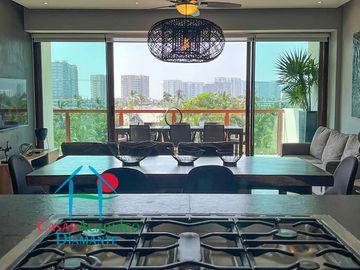 Departamento en condominio de playa. Con terraza y vista a las áreas comunes