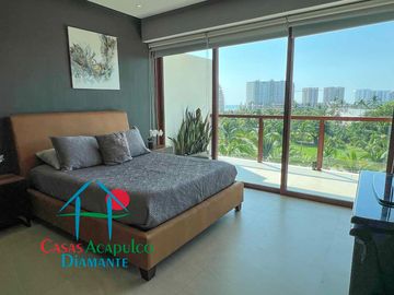 Departamento en condominio de playa. Con terraza y vista a las áreas comunes