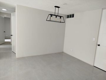 VENTA DE DEPARTAMENTO CHACLACAYO LOS PRADOS 3ER PISO