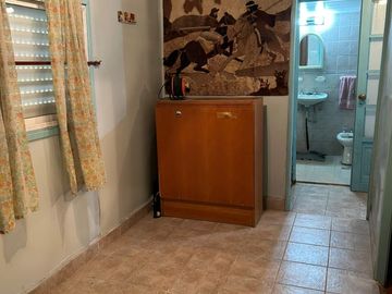 Casa En Calle Lavalle Y Moreno De Punta Indio, Provincia De Buenos Aires.