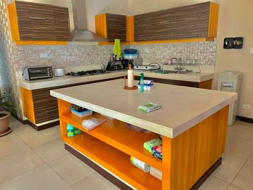 Well Maintained Semi- Furnished House and Lot w/ Pool for Sale in Greenwoods Executive Village