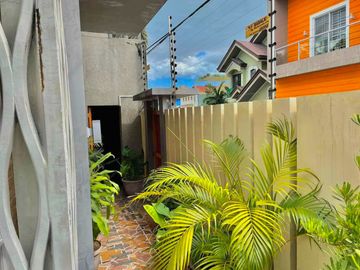 Well Maintained Semi- Furnished House and Lot w/ Pool for Sale in Greenwoods Executive Village