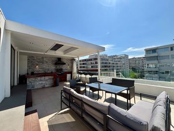 Se Vende Hermoso Duplex En El Mejor Sector De Ñuñoa