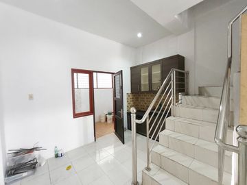 Dijual Rumah 2,5 Tingkat Siap Huni Di Komplek The Prime Bhayangkara