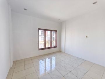 Dijual Rumah 2,5 Tingkat Siap Huni Di Komplek The Prime Bhayangkara