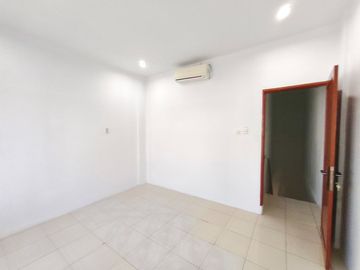 Dijual Rumah 2,5 Tingkat Siap Huni Di Komplek The Prime Bhayangkara