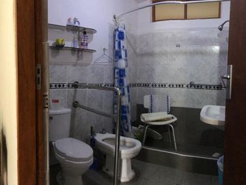Urb. El Recreo vendo Amplia Casa Dos Pisos en Trujillo La Libertad