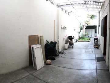 Urb. El Recreo vendo Amplia Casa Dos Pisos en Trujillo La Libertad