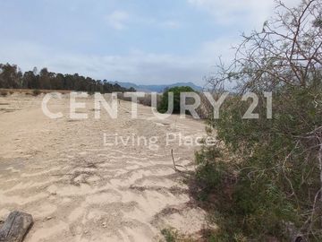 Vendo Terreno Plano Ideal Para Proyecto Inmobiliario, Condominio en Pucusana