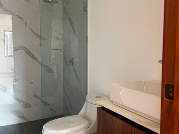 Casa nueva en venta en zona Cascatta, Parque Chihuahua