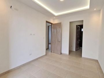 Venta de casa de 2 plantas a estrenar con acabados modernos, Urbanización Villa Club etapa Kripton, Av. León Febres Cordero, Norte de Guayaquil