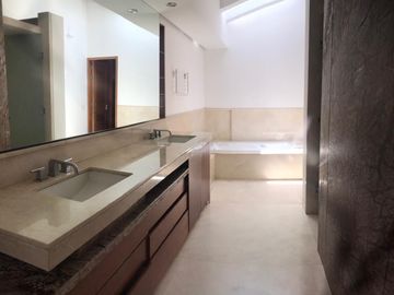 CASA EN  RENTA VENTA EN HUIXQUILUCAN EDO MEX COL LOMAS COUNTRY CLUB