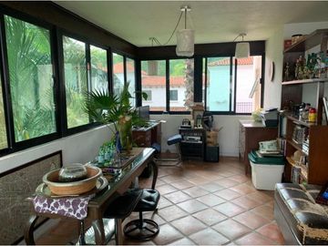 CASA EN VENTA EN LAS CAÑADAS