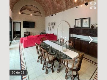 CASA EN VENTA EN LAS CAÑADAS
