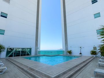 Departamento en venta en el malecon de Mazatlan