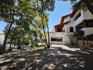 CASA EN VENTA EN HACIENDA DE VALLE ESCONDIDO ATIZAPAN