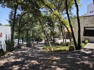 CASA EN VENTA EN HACIENDA DE VALLE ESCONDIDO ATIZAPAN