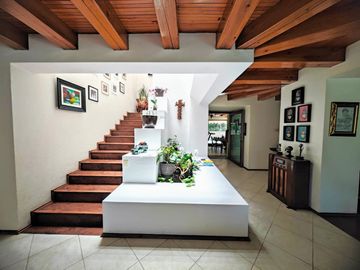 CASA EN VENTA EN HACIENDA DE VALLE ESCONDIDO ATIZAPAN