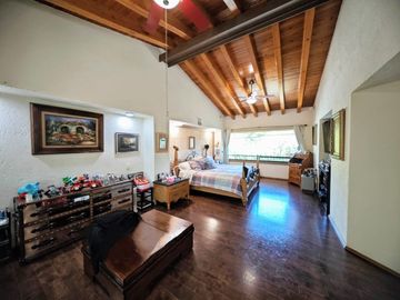 CASA EN VENTA EN HACIENDA DE VALLE ESCONDIDO ATIZAPAN