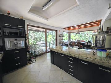 CASA EN VENTA EN HACIENDA DE VALLE ESCONDIDO ATIZAPAN