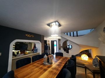 Venta de casa de tres recamaras salida a Pátzcuaro las Huertas Contry Club