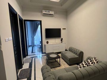 Rumah Modern Classic Brand New Jati Padang Jaksel