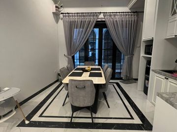 Rumah Modern Classic Brand New Jati Padang Jaksel