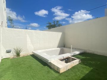 Casa en venta en privada en Dzitya, al norte de Mérida, Yucatán.