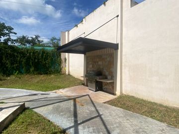 Casa en venta en privada en Dzitya, al norte de Mérida, Yucatán.