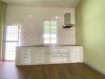 Hot Deal! Only 2.15 MB – Corner Single House on 105 sq.w. in Tapong Land 5, Near Mae Ramphueng Beach & 300 m. from Sukhumvit Road, Tapong, Rayong