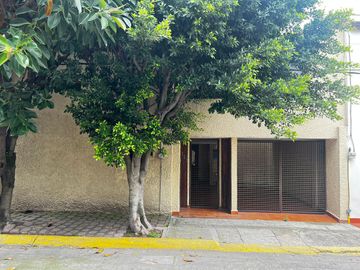 CASA VENTA ECHEGARAY