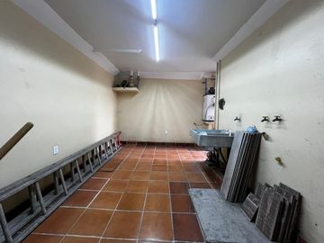 CASA VENTA ECHEGARAY