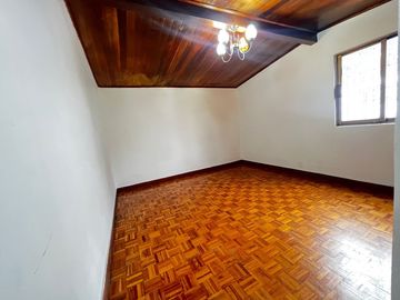 CASA VENTA ECHEGARAY